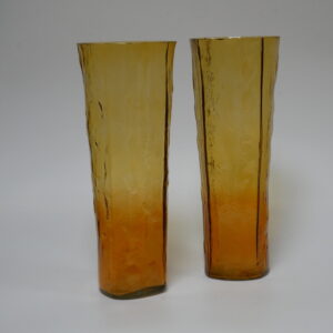 l)  Vaas gerecycled glas. hoogte 36cm