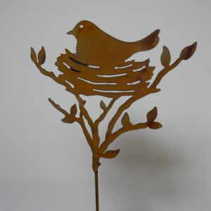 a7)  tuinsteker vogel in nest    h.125cm