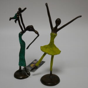 a6)  beeld brons    hoogte 25cm