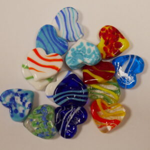 c) glazen hartjes